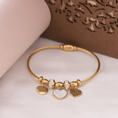 Heart Flower Gold-Plated Charm Bracelet for Women – Waterproof, Hypoallergenic, Magnetic Lock (GOLD)