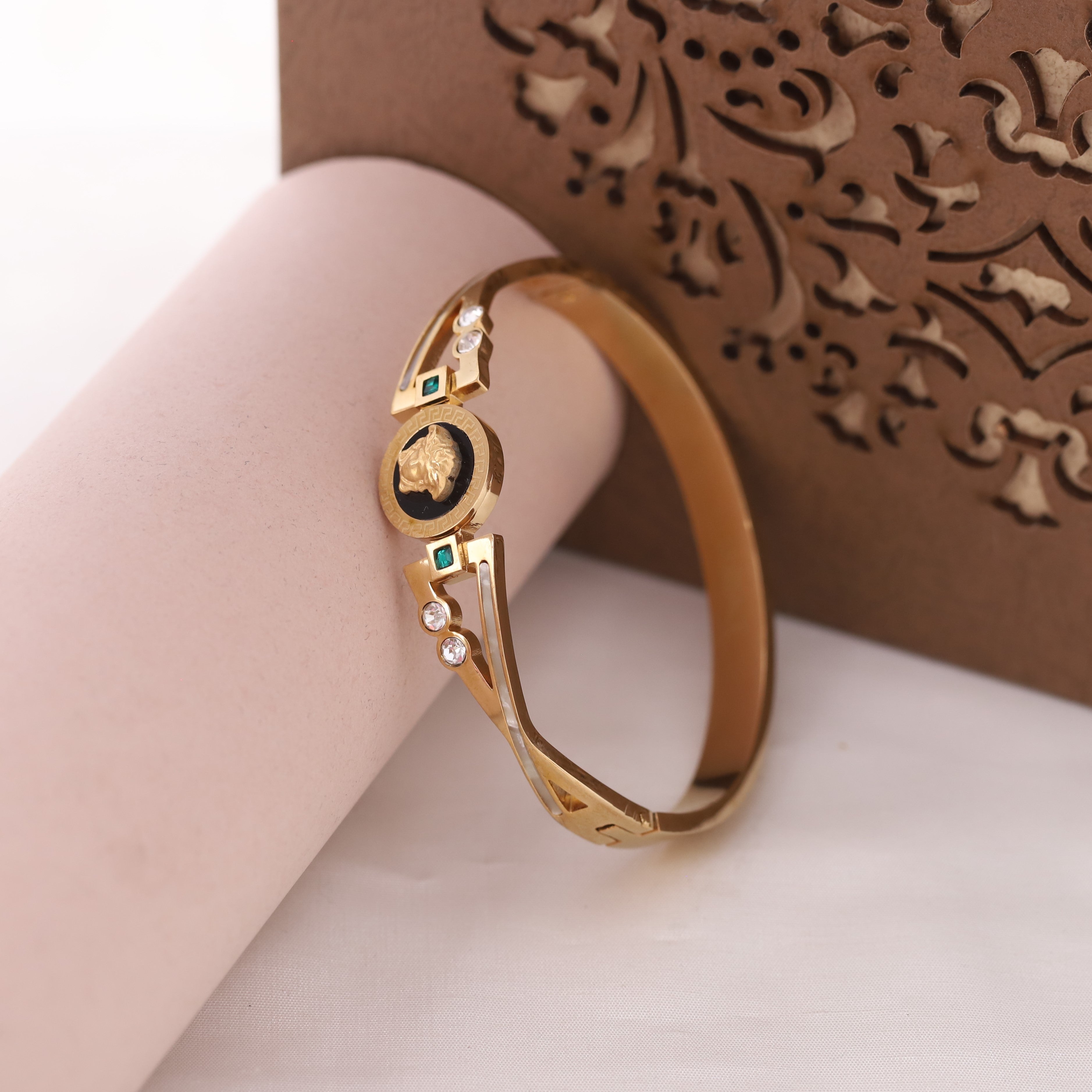 Gold-Plated Cuff Stainless Steel Bracelet – Anti-Tarnish Jewelry for Women & Girls (GOLD)