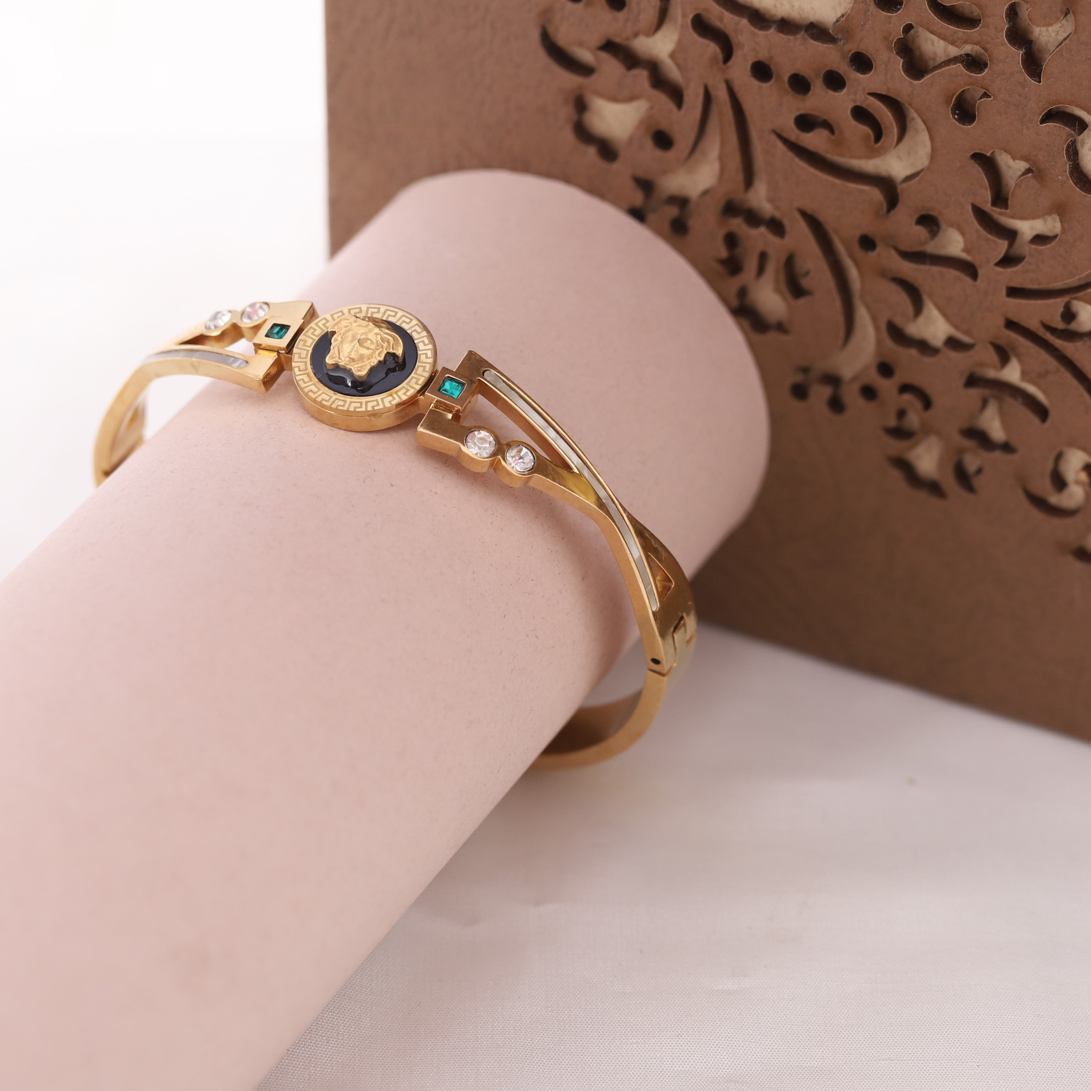 Gold-Plated Cuff Stainless Steel Bracelet – Anti-Tarnish Jewelry for Women & Girls (GOLD)