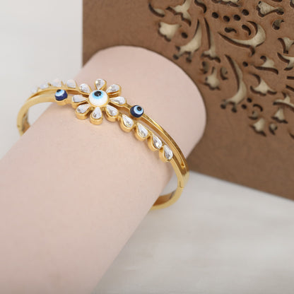 Flower Gold-Plated Cuff Stainless Steel Bracelet – Anti-Tarnish Jewelry for Women & Girls (GOLD)