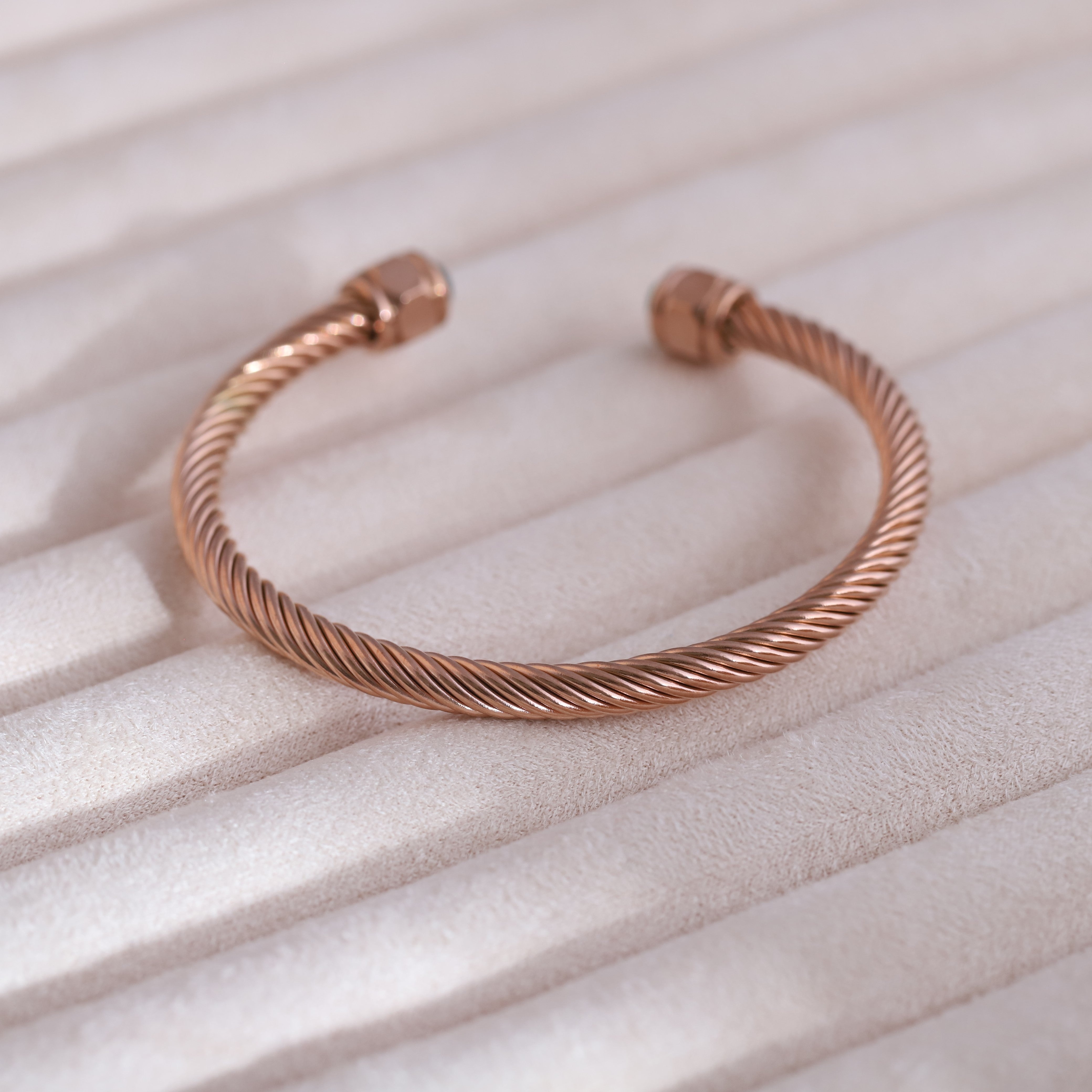 Gold-Plated Bamboo Stainless Steel Cuff Bracelet – Openable, Unisex & Skin-Friendly (ROSE GOLD)