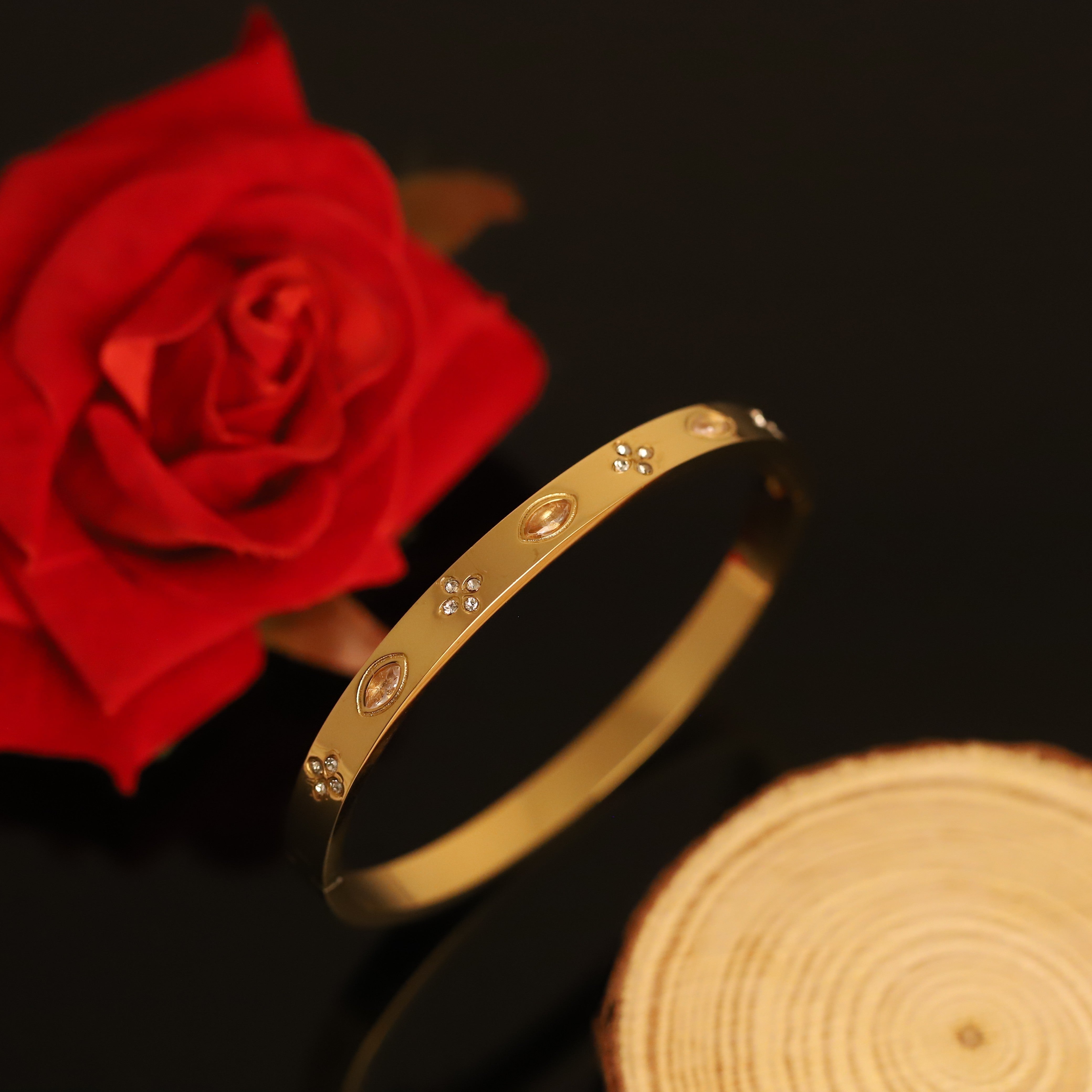 Gold-Plated Stainless Steel Cuff Bracelet – Anti-Tarnish Jewelry for Women & Girls (GOLD)