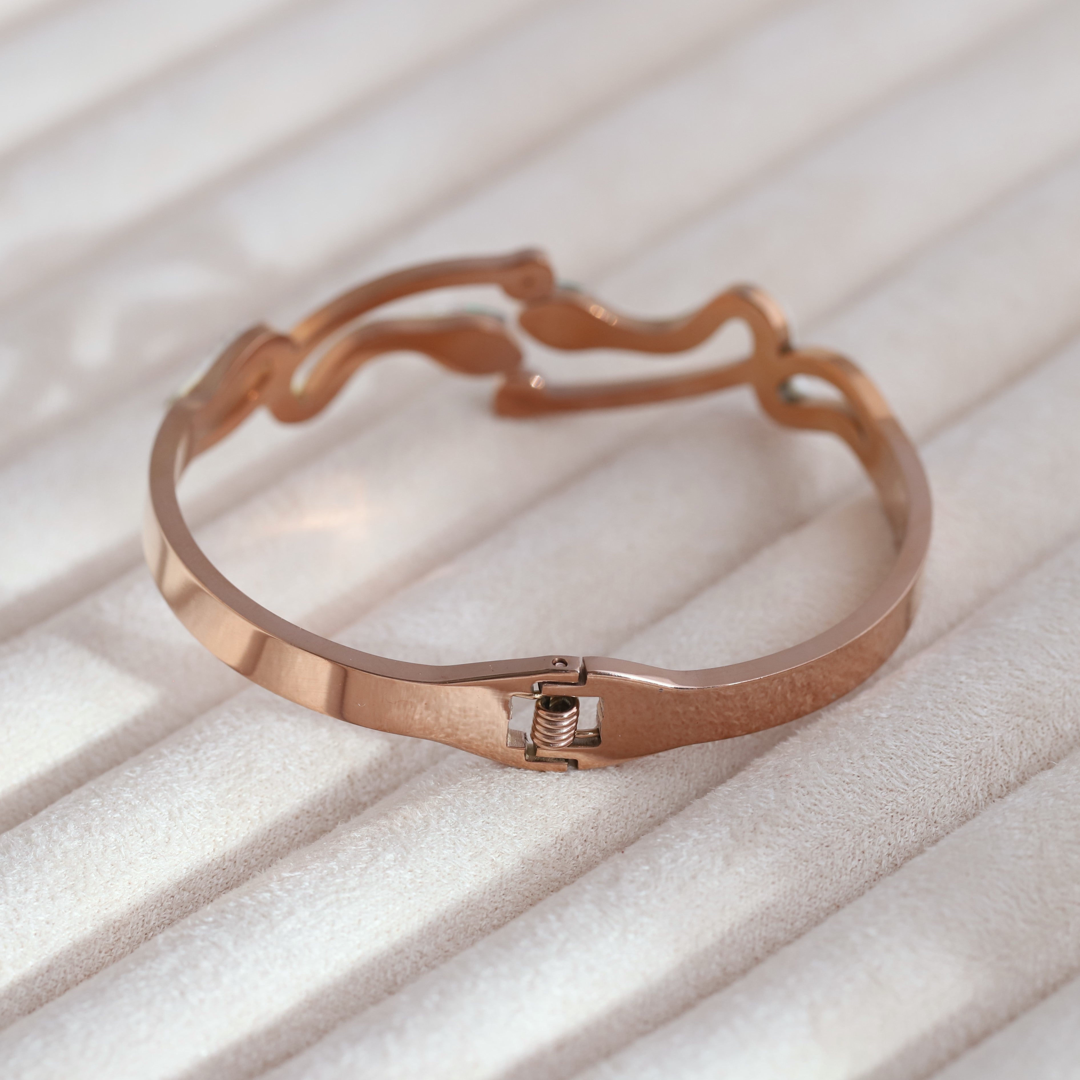 Snake Gold-Plated Cuff Stainless Steel Bracelet – Anti-Tarnish Jewelry for Women & Girls (ROSE GOLD)