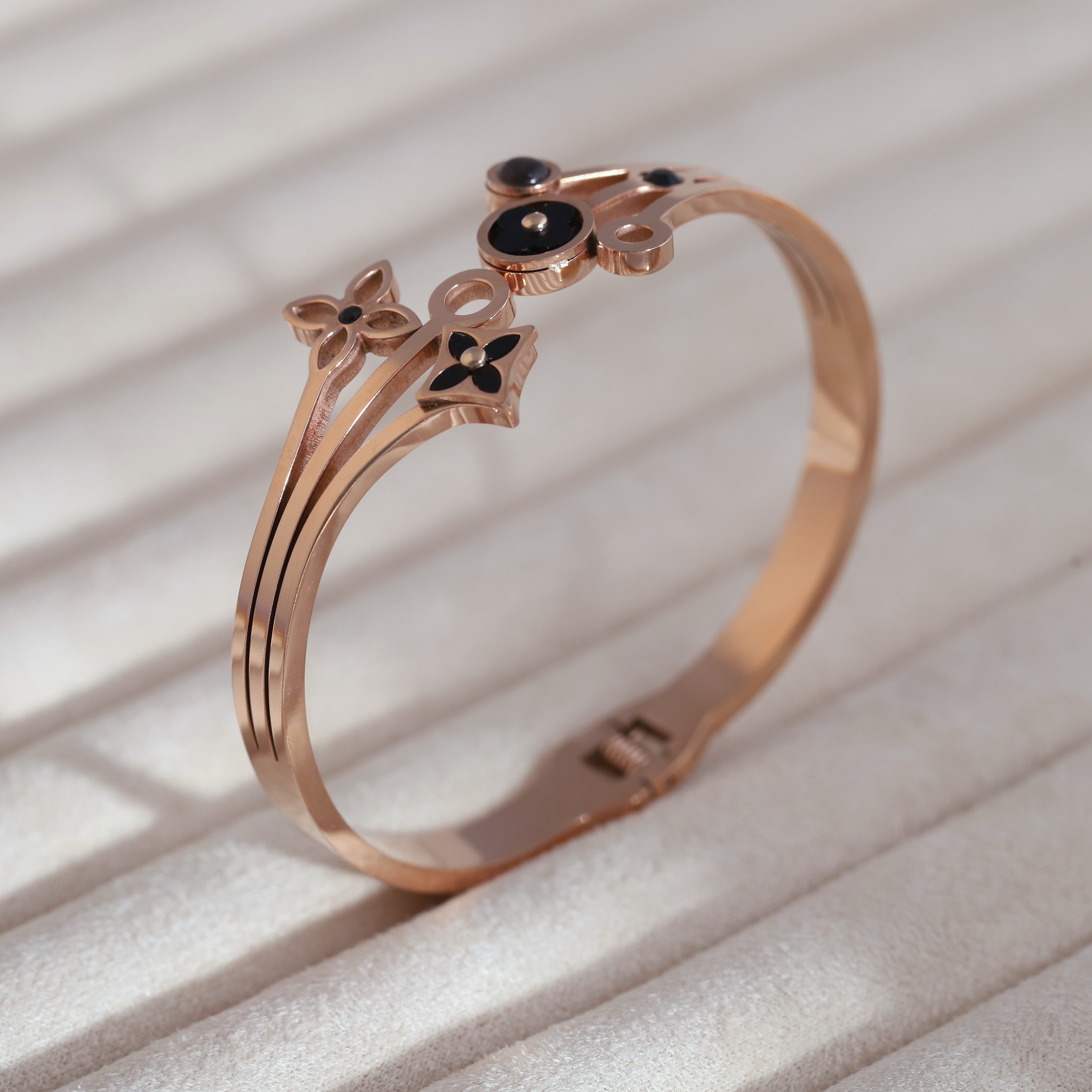 Flower Gold-Plated Cuff Stainless Steel Bracelet – Anti-Tarnish Jewelry for Women & Girls (ROSE GOLD)