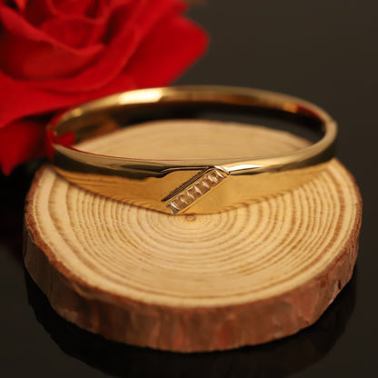 Gold-Plated Stainless Steel Bracelet – Openable, Unisex & Skin-Friendly (GOLD)