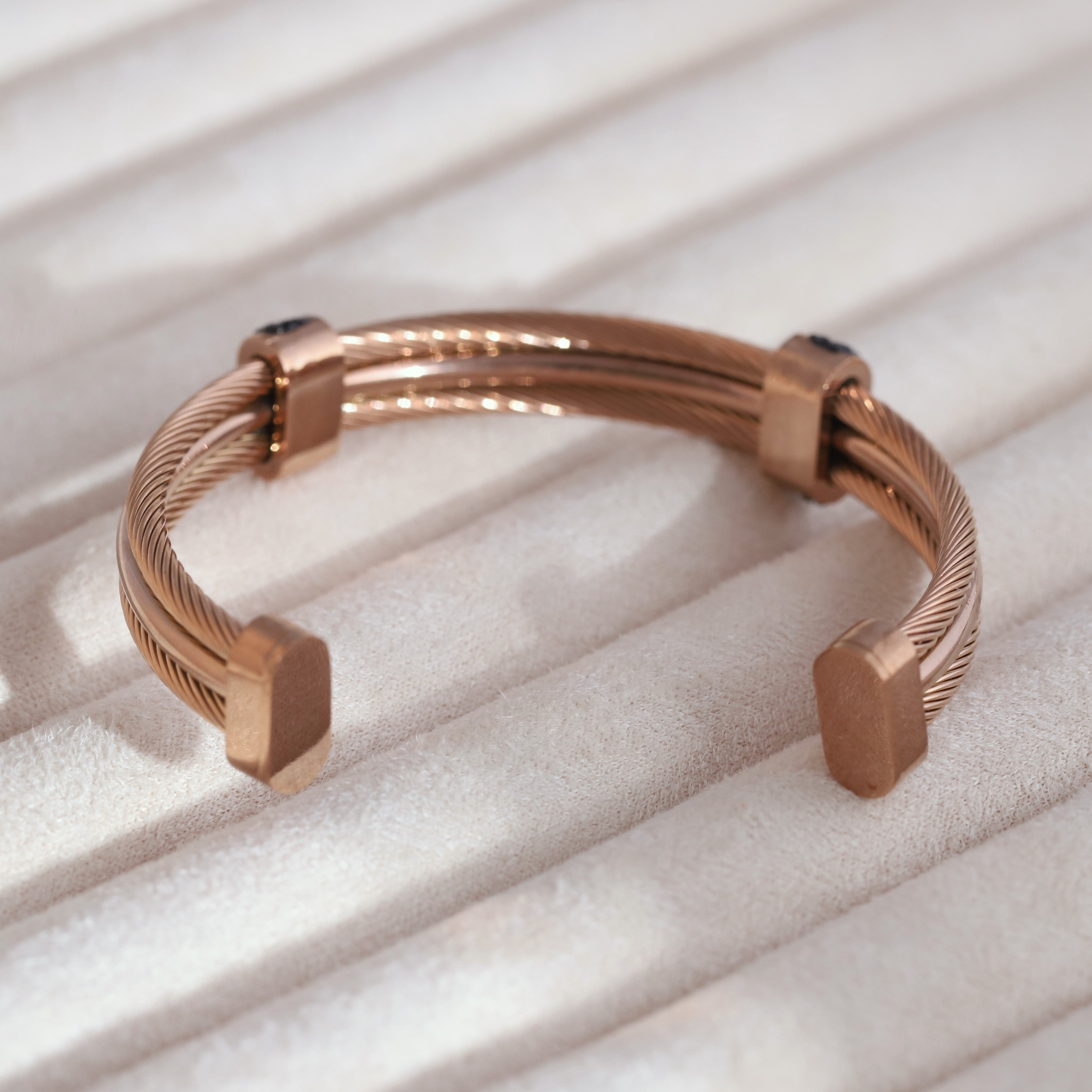 Gold-Plated Cuff Bracelet – Anti-Tarnish & Skin-Friendly (ROSE GOLD)
