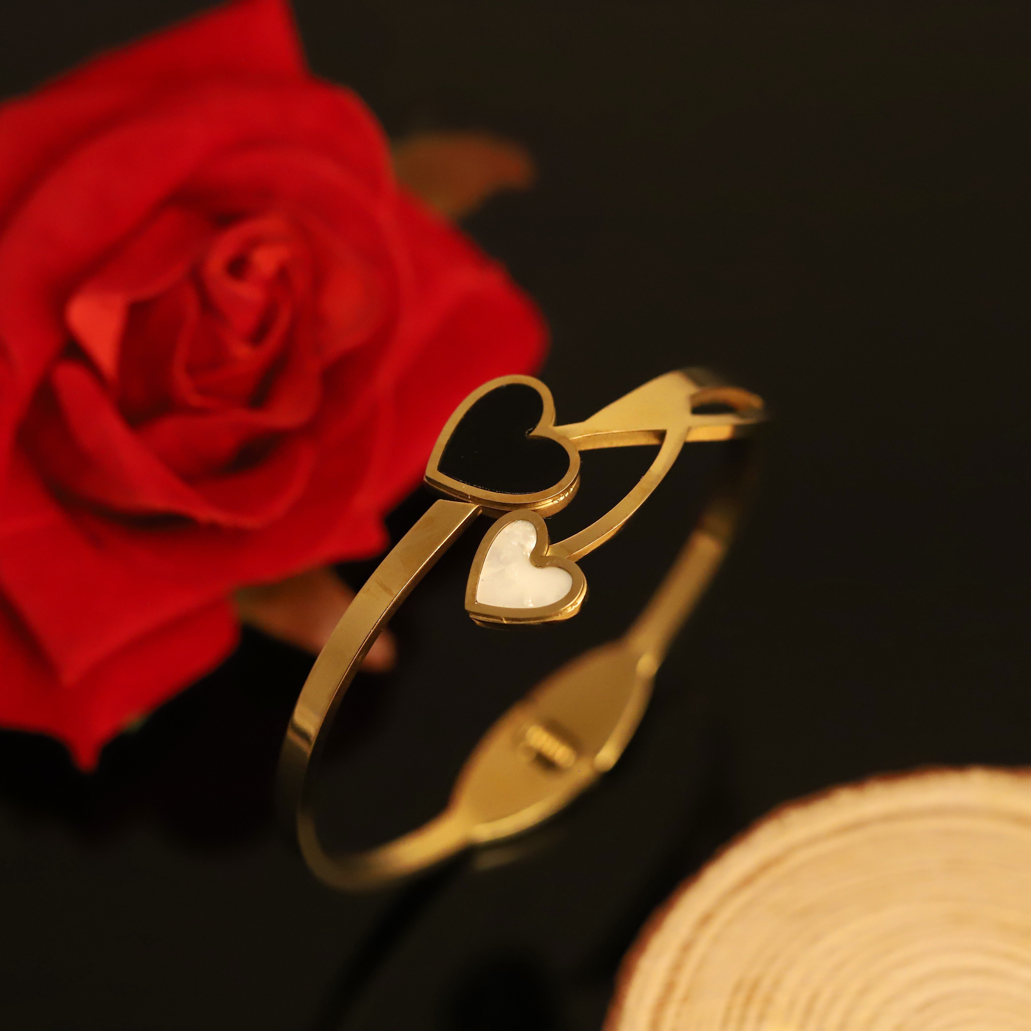 Heart Gold-Plated Stainless Steel Cuff Bracelet – Anti-Tarnish Jewelry for Women & Girls (GOLD)