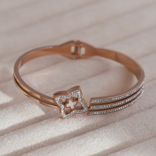 Gold-Plated Lock Stainless Steel Bracelet – Anti-Tarnish Jewelry for Women & Girls (ROSE GOLD)
