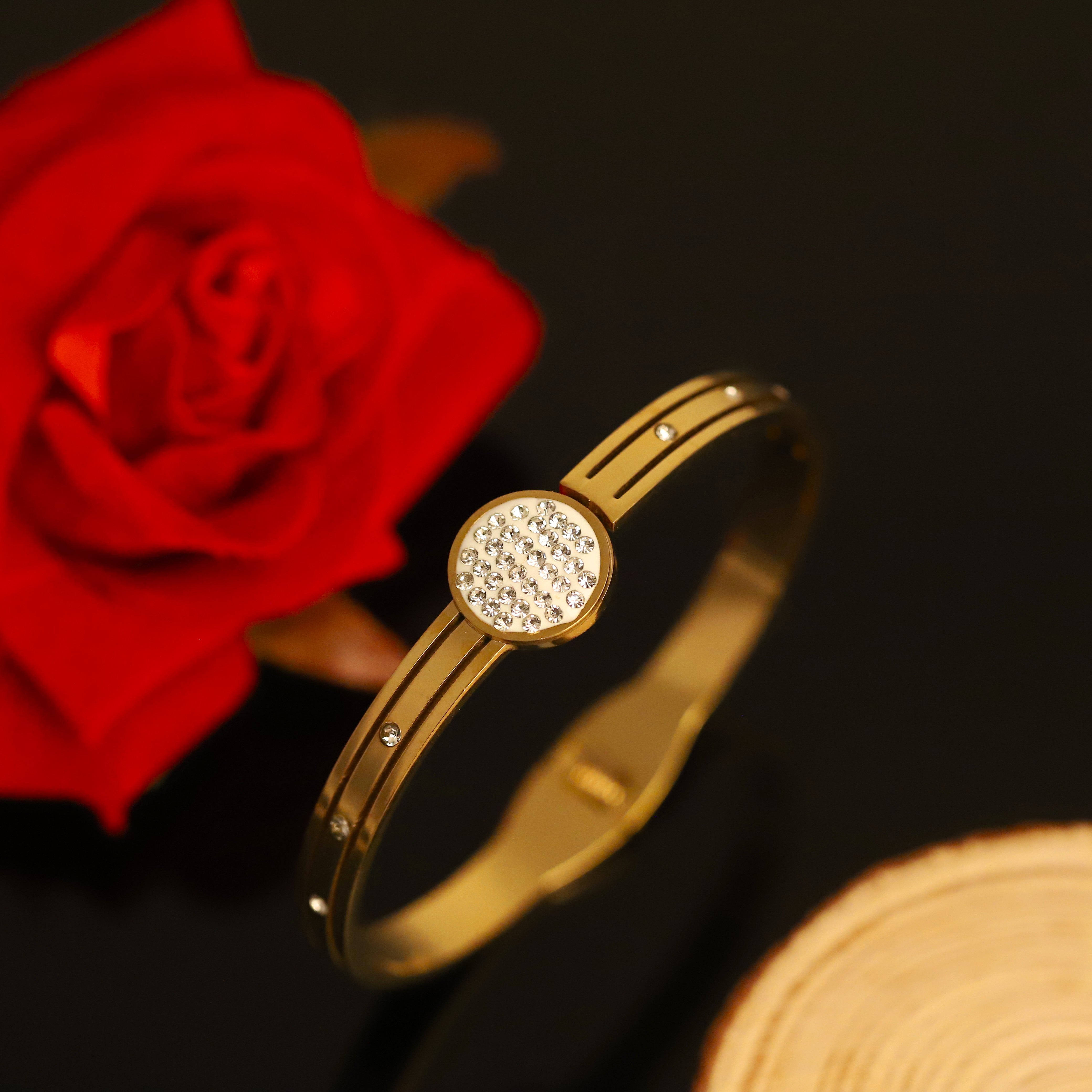 Gold-Plated Stainless Steel Cuff Bracelet – Anti-Tarnish Jewelry for Women & Girls (GOLD)