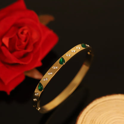 Gold-Plated Stainless Steel Lock Bracelet – Anti-Tarnish Jewelry for Women & Girls (GOLD)
