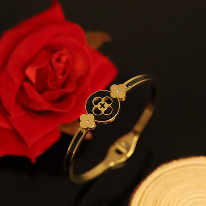 Gold-Plated Stainless Steel Cuff Bracelet – Anti-Tarnish Jewelry for Women & Girls (GOLD)