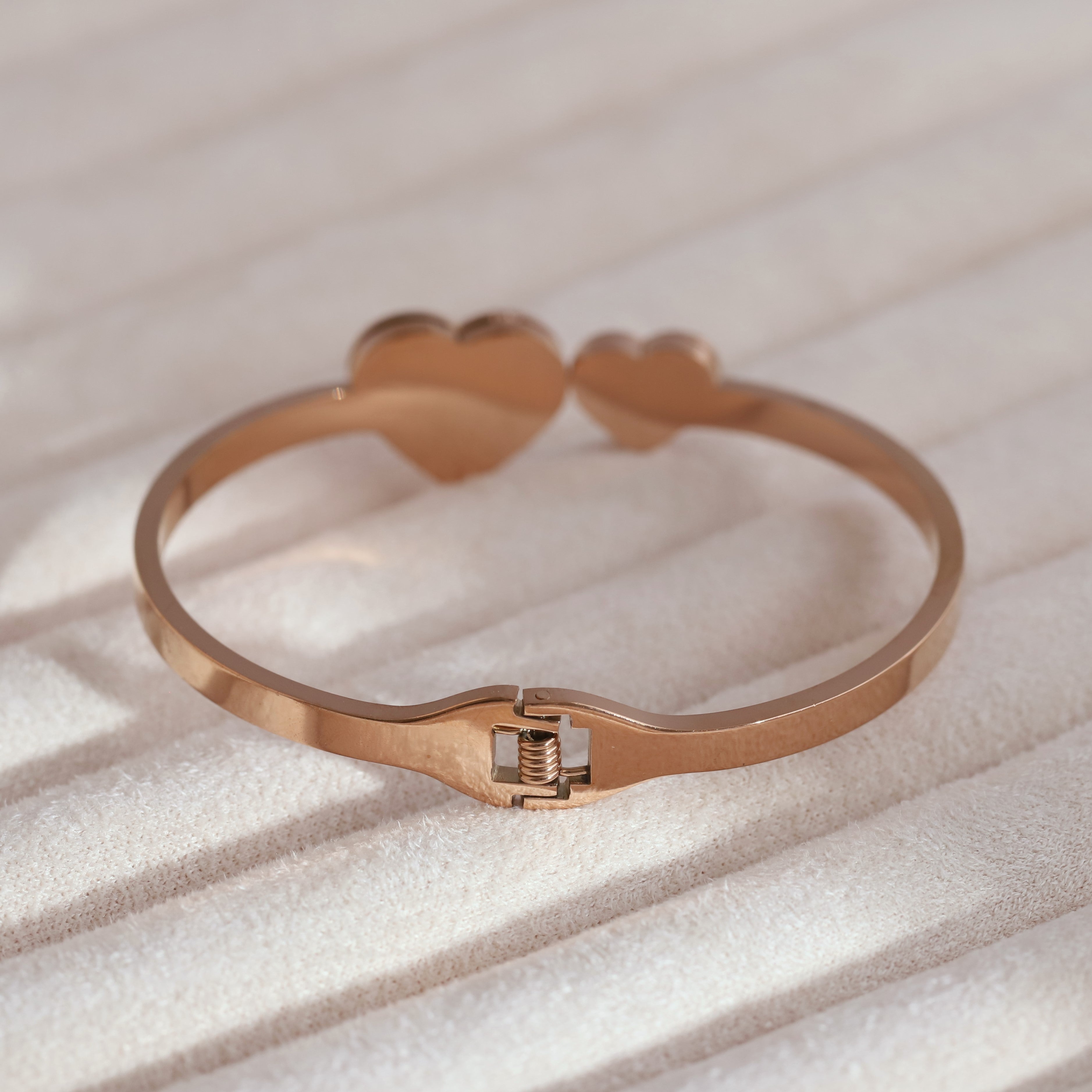 Gold-Plated Cuff Bracelet – Anti-Tarnish & Skin-Friendly (ROSE GOLD)