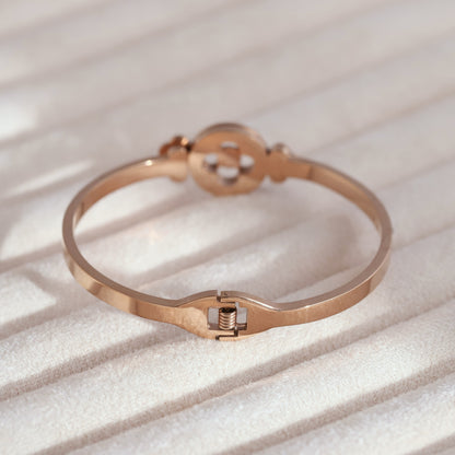 Flower Gold-Plated Cuff Stainless Steel Bracelet – Anti-Tarnish Jewelry for Women & Girls (ROSE GOLD)