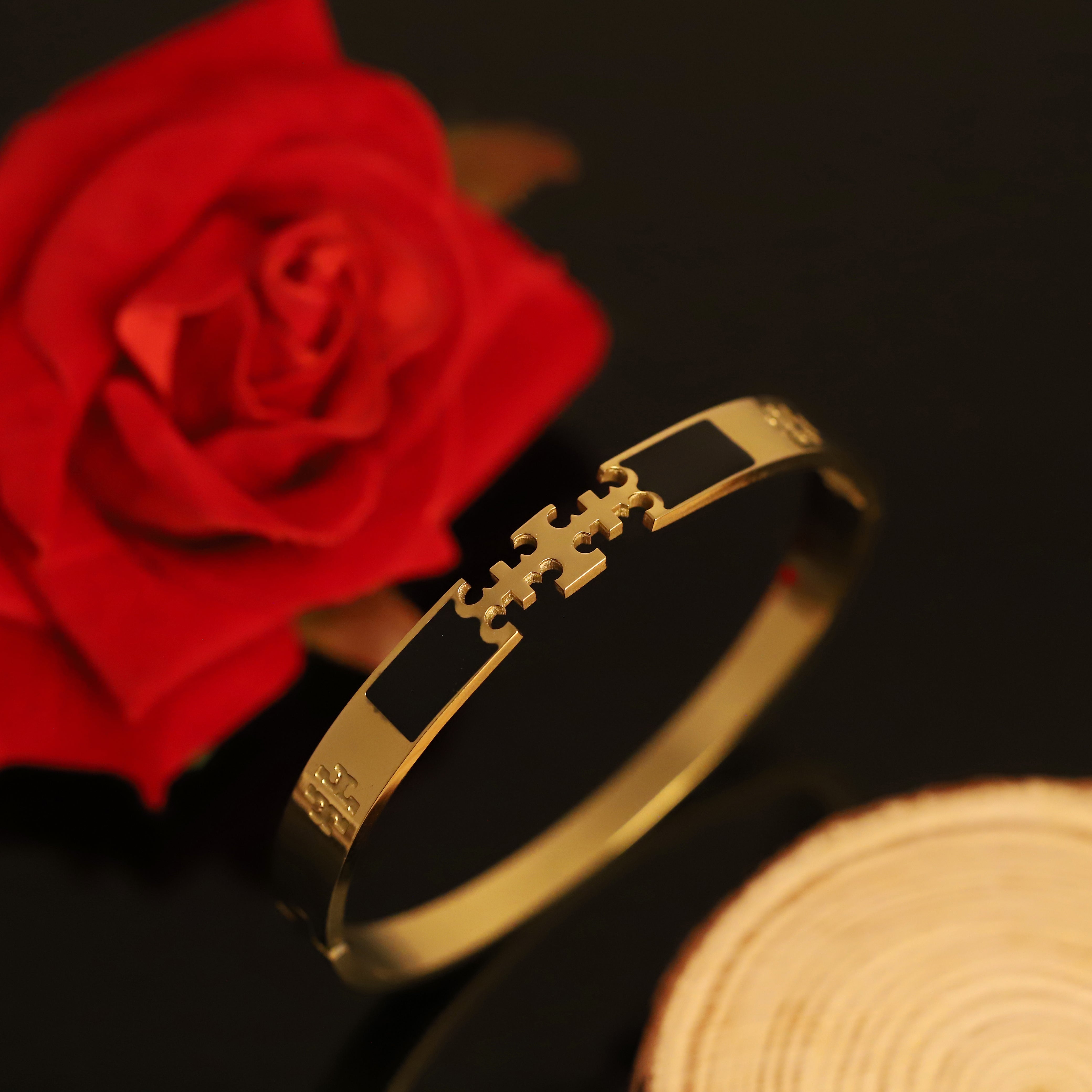 Gold-Plated Stainless Steel Lock Bracelet – Anti-Tarnish Jewelry for Women & Girls (GOLD)