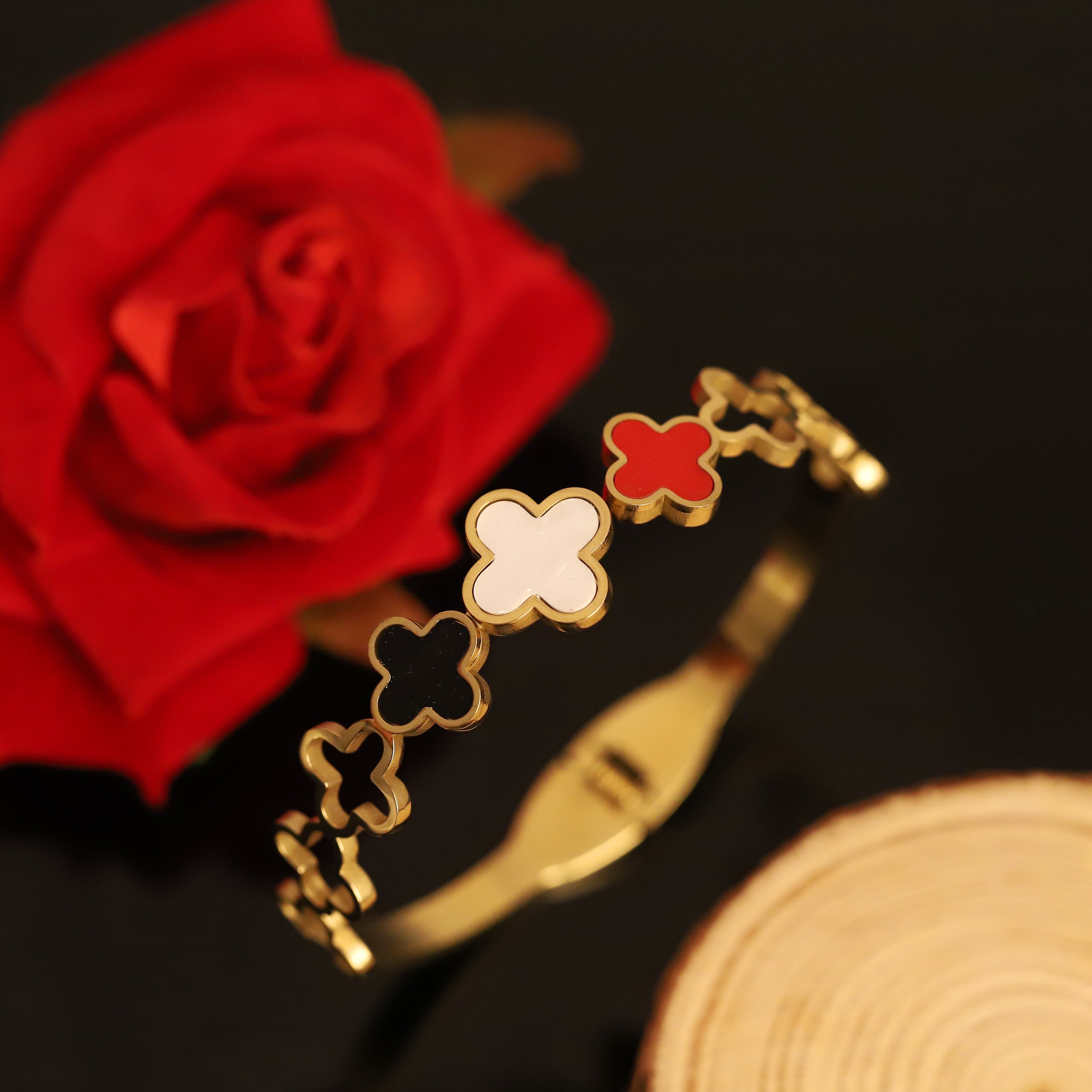 Gold-Plated Stainless Steel cuff Bracelet – Anti-Tarnish Jewelry for Women & Girls (GOLD)