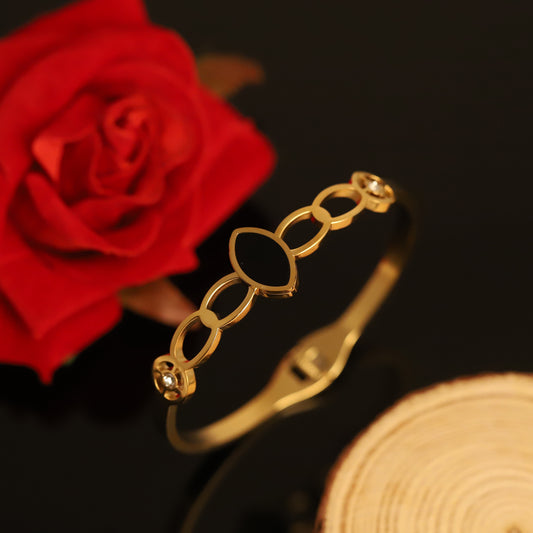 Gold-Plated Stainless Steel Cuff Bracelet – Anti-Tarnish Jewelry for Women & Girls (GOLD)