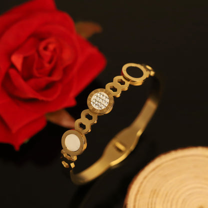 Gold-Plated Stainless Steel cuff Bracelet – Anti-Tarnish Jewelry for Women & Girls (GOLD)
