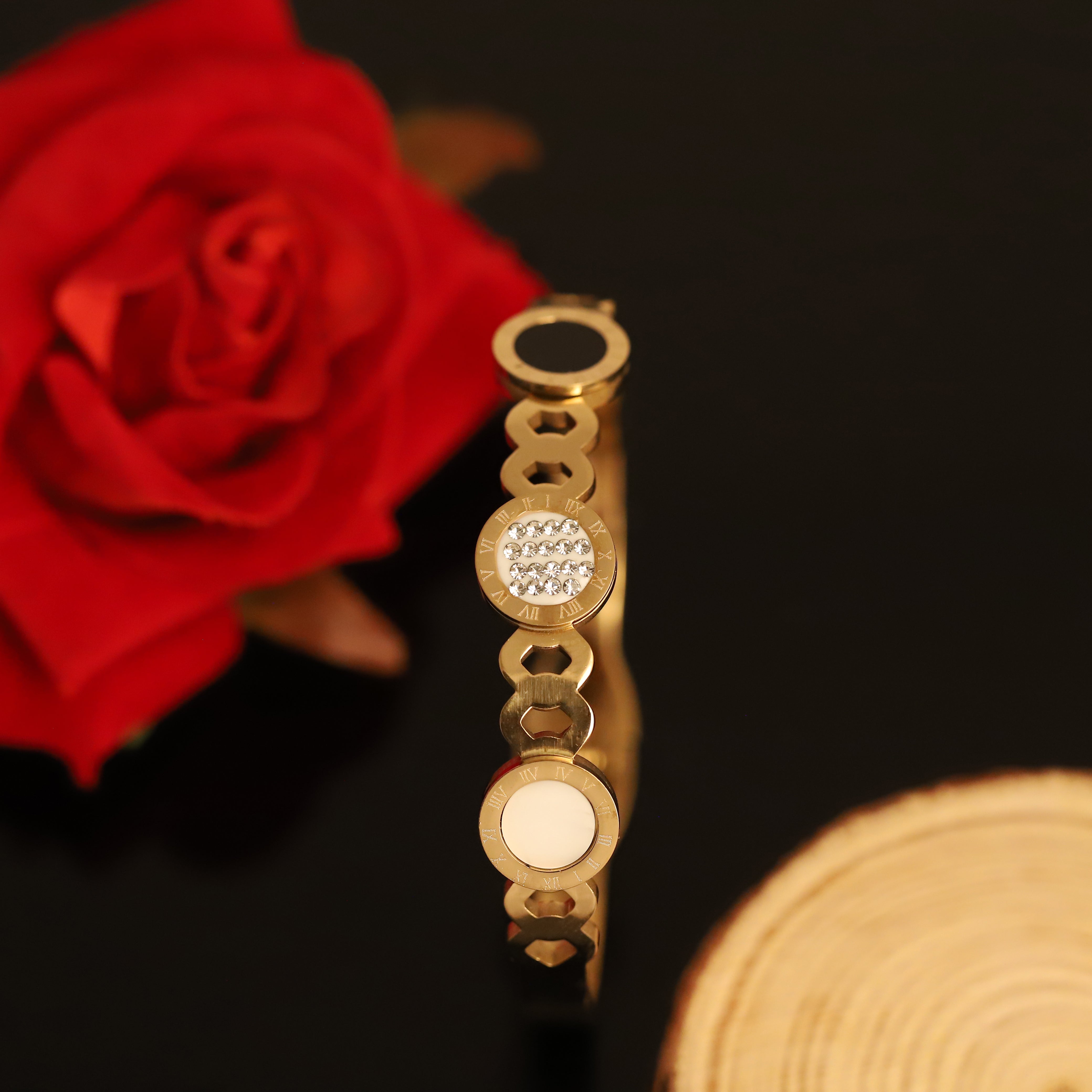 Gold-Plated Stainless Steel cuff Bracelet – Anti-Tarnish Jewelry for Women & Girls (GOLD)