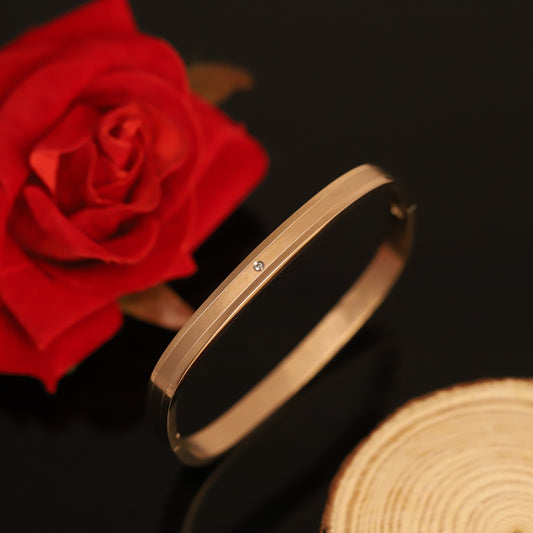 Gold-Plated Stainless Steel Lock Bracelet – Anti-Tarnish Jewelry for Women & Girls (GOLD)