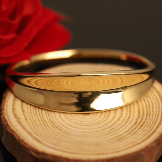 Gold-Plated Stainless Steel Lock Bracelet – Anti-Tarnish Jewelry for Women & Girls (GOLD)