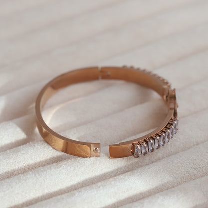 Gold-Plated Lock Bracelet with American Diamonds – Anti-Tarnish & Skin-Friendly (ROSE GOLD)