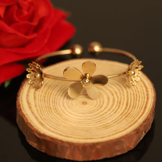 Gold-Plated Stainless Steel cuff Bracelet – Anti-Tarnish Jewelry for Women & Girls (GOLD)