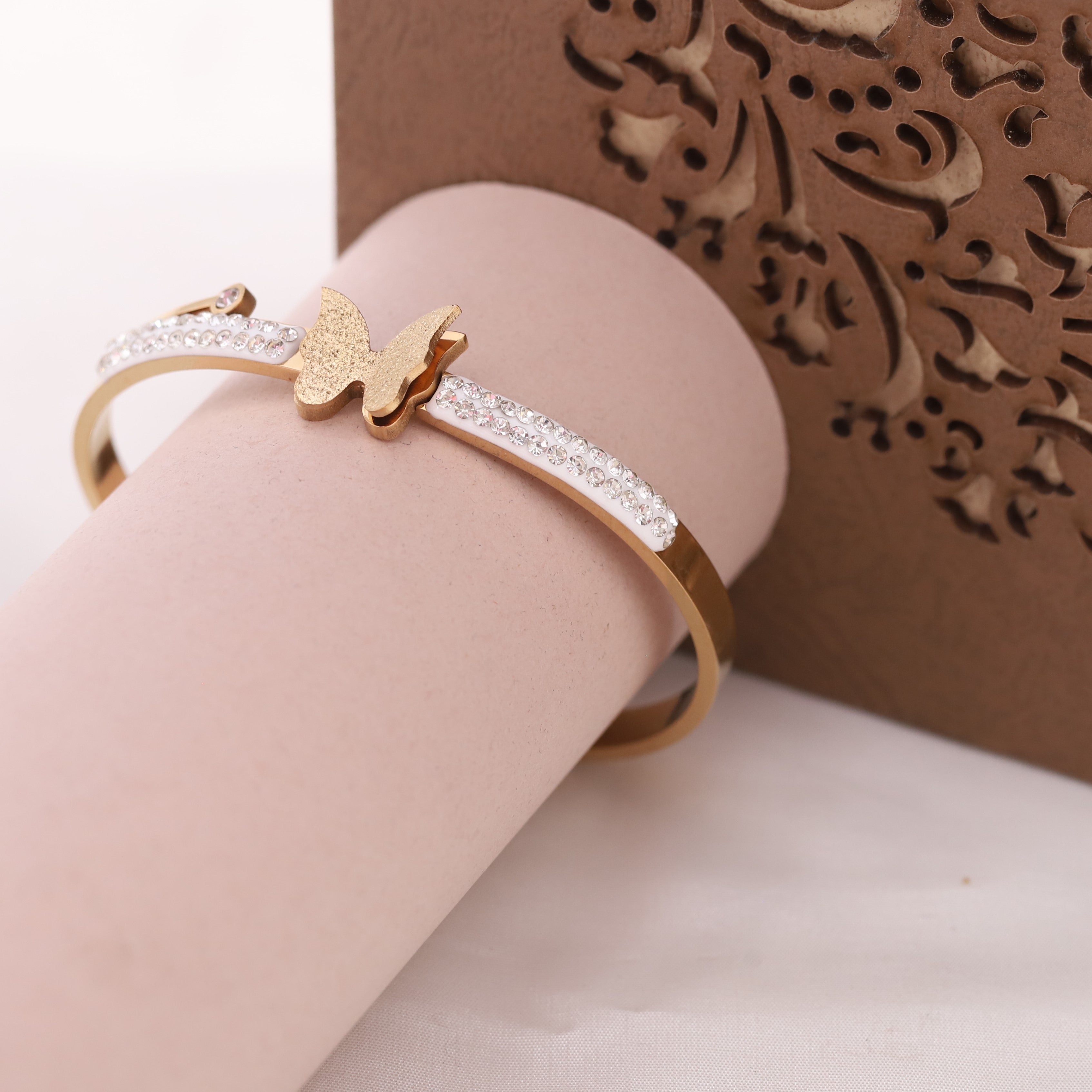 Butterfly Gold-Plated Stainless Steel Cuff Bracelet – Anti-Tarnish Jewelry for Women & Girls (GOLD)