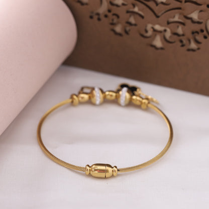 Gold-Plated Charm Bracelet for Women – Waterproof, Hypoallergenic, Magnetic Lock (GOLD)