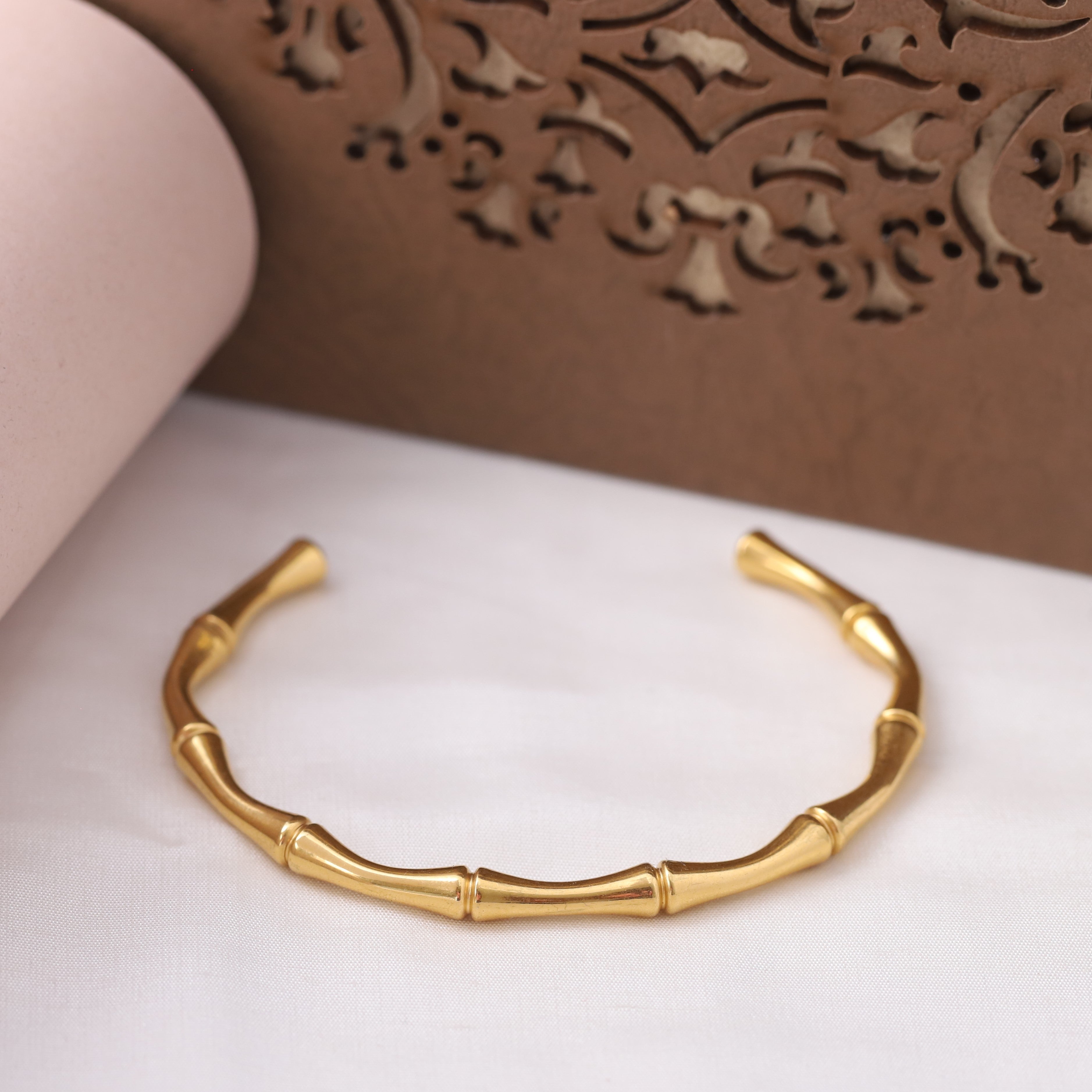 Gold-Plated Bamboo Stainless Steel Bracelet – Openable, Unisex & Skin-Friendly (GOLD)