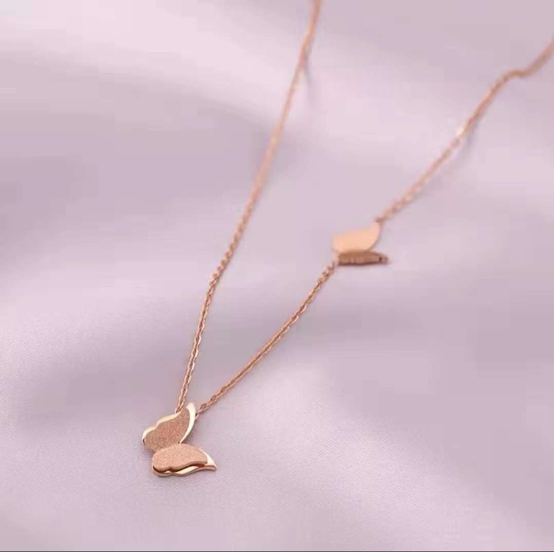 Butterfly Charm Chain Gold Plated – Single Layer, Anti-Tarnish, Waterproof, Minimalist Style (ROSE GOLD)