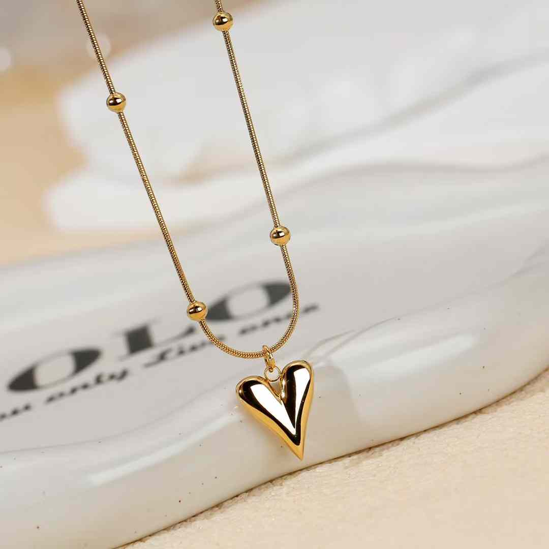 Heart Charm Ball Chain Gold Plated – Single Layer, Anti-Tarnish, Waterproof, Minimalist Style (GOLD)