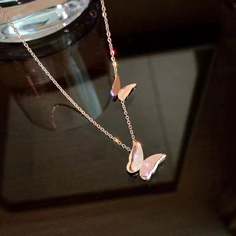 Butterfly Charm Chain Gold Plated – Single Layer, Anti-Tarnish, Waterproof, Minimalist Style (ROSE GOLD)
